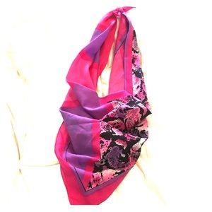 Vintage Lush Knot wrap From UK